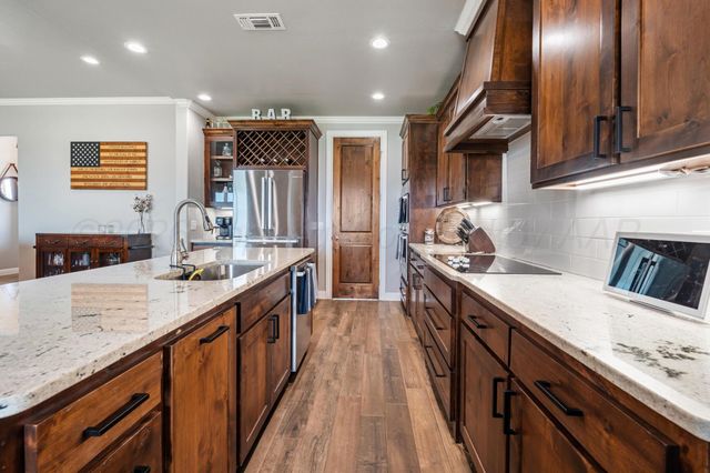 1201 E CEMETERY Road, Canyon, TX 79015