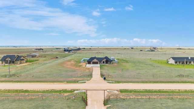 1201 E CEMETERY Road, Canyon, TX 79015
