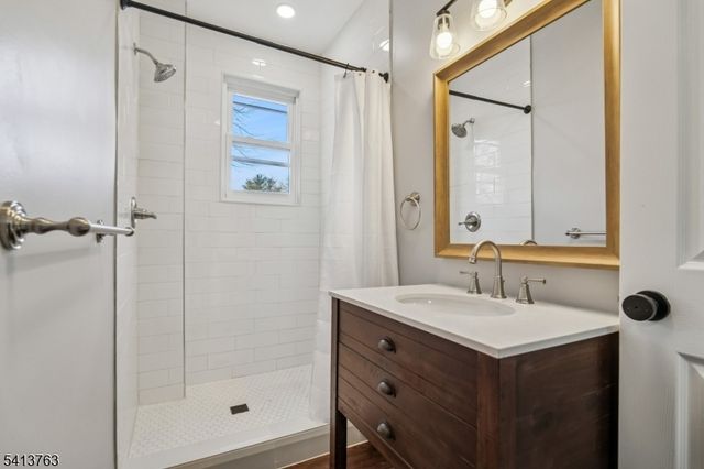 45 Durand Pl, Irvington Twp., NJ 07111