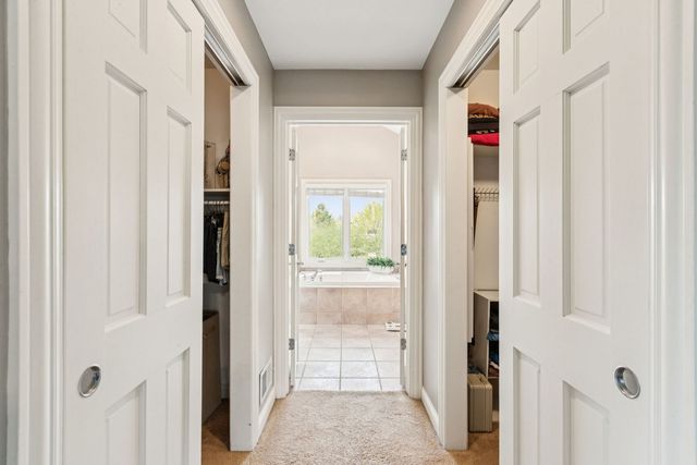 14101 W Rodmell Court, Libertyville, IL 60048