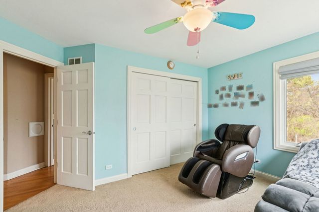 14101 W Rodmell Court, Libertyville, IL 60048