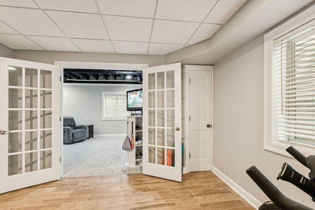 14101 W Rodmell Court, Libertyville, IL 60048