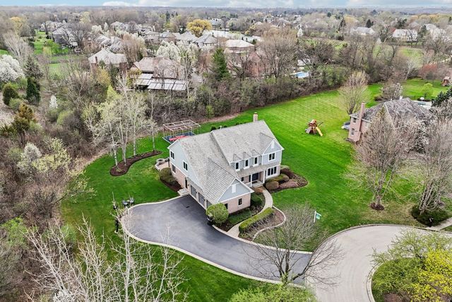 14101 W Rodmell Court, Libertyville, IL 60048