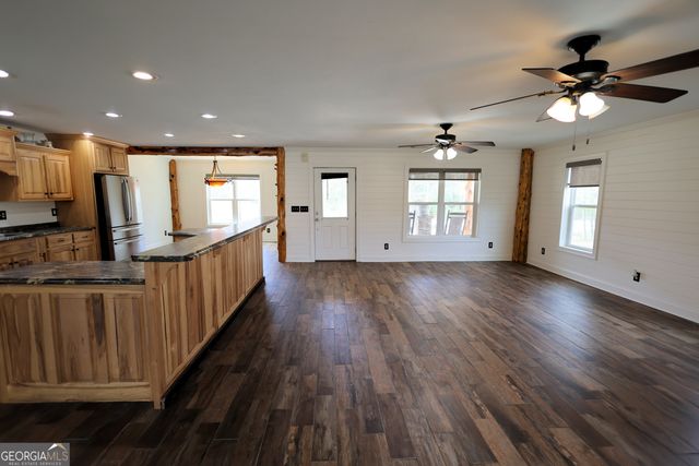 55 Arrendale Drive, Tiger, GA 30576