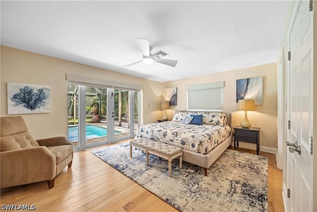 675 Harbour DR, Naples, FL 34103