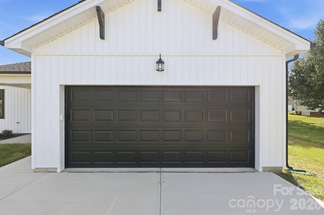 1962 Redwood Drive, Oakboro, NC 28129