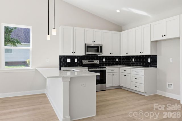 1962 Redwood Drive, Oakboro, NC 28129