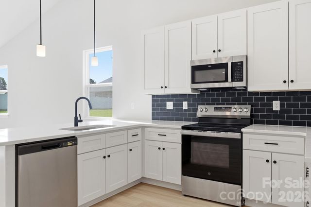 1962 Redwood Drive, Oakboro, NC 28129