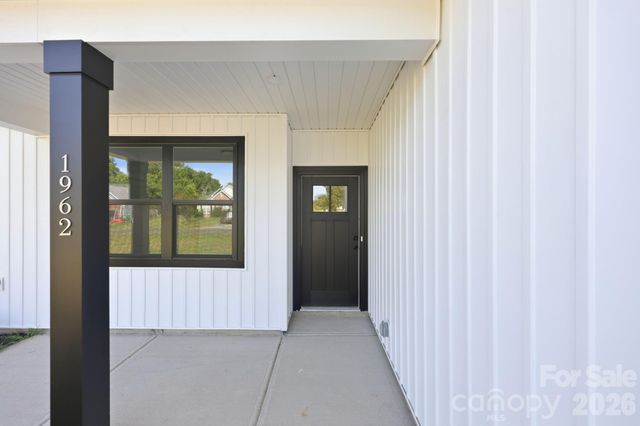 1962 Redwood Drive, Oakboro, NC 28129