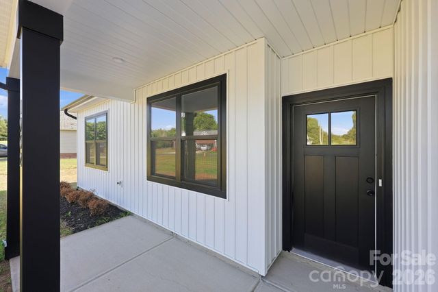 1962 Redwood Drive, Oakboro, NC 28129