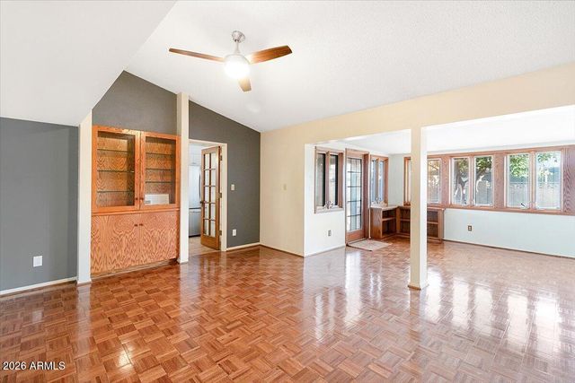 1118 E LAGUNA Drive, Tempe, AZ 85282