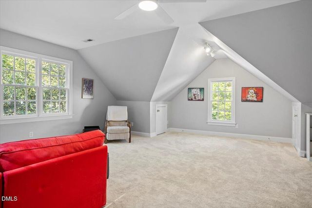 402 Rossburn Way, Chapel Hill, NC 27516