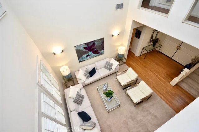 31 Vetrina, Irvine, CA 92606