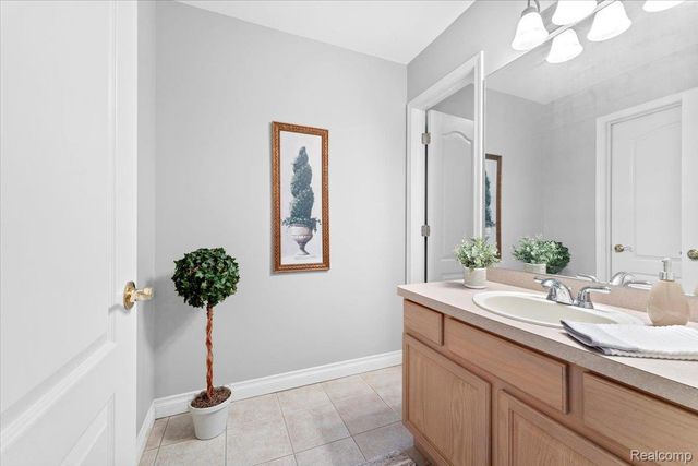 26035 Red Wood Drive, Huron Charter Township, MI 48164