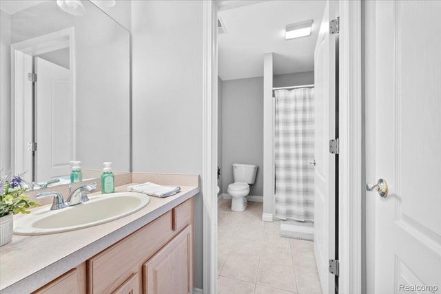 26035 Red Wood Drive, Huron Charter Township, MI 48164