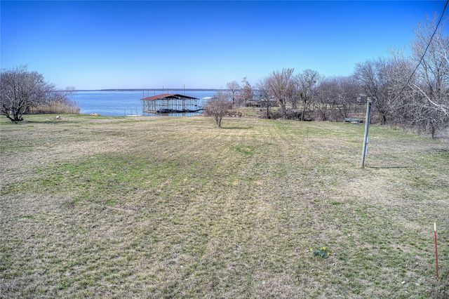 3892 Thunder Point Drive, Lone Oak, TX 75453