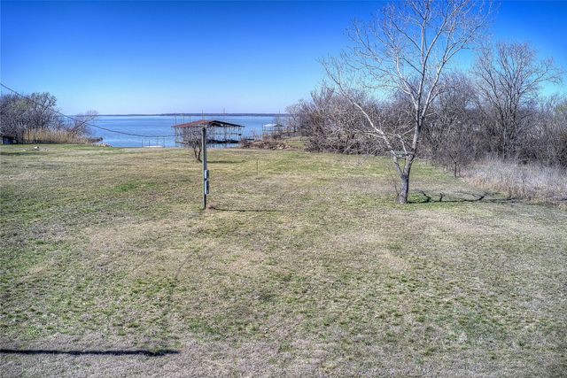3892 Thunder Point Drive, Lone Oak, TX 75453