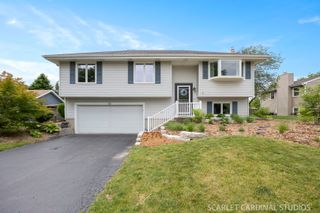 45 Feece Drive, Batavia, IL 60510
