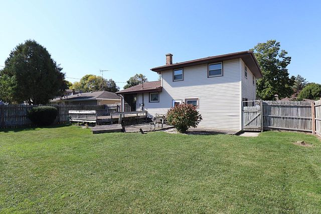 2007 N 27th STREET, Sheboygan, WI 53081