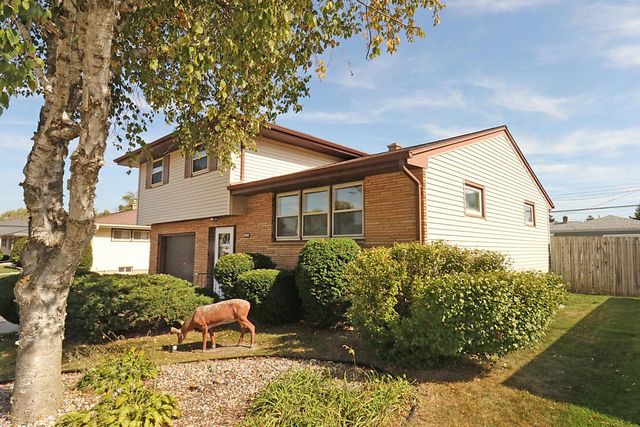 2007 N 27th STREET, Sheboygan, WI 53081