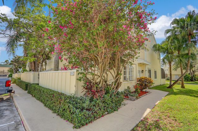 6175 Riverwalk Lane 1, Jupiter, FL 33458