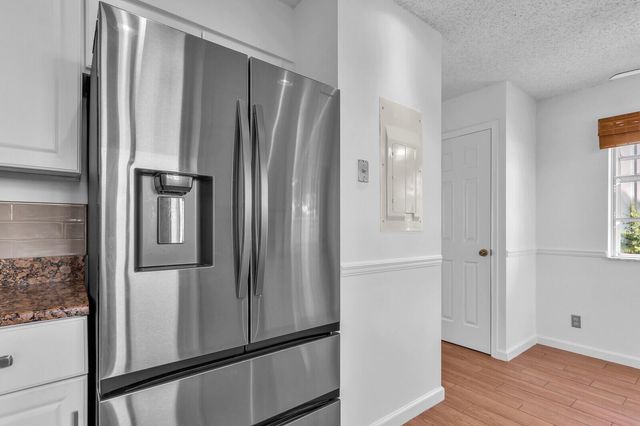 6175 Riverwalk Lane 1, Jupiter, FL 33458