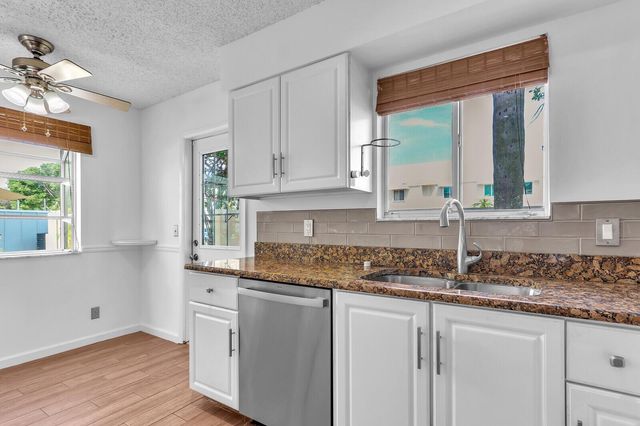 6175 Riverwalk Lane 1, Jupiter, FL 33458