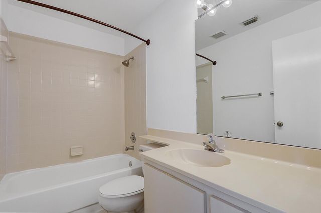 6175 Riverwalk Lane 1, Jupiter, FL 33458
