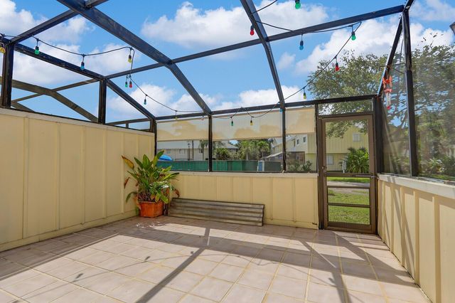 6175 Riverwalk Lane 1, Jupiter, FL 33458