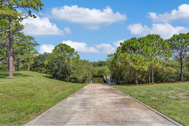 6175 Riverwalk Lane 1, Jupiter, FL 33458