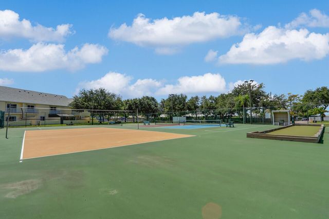 6175 Riverwalk Lane 1, Jupiter, FL 33458