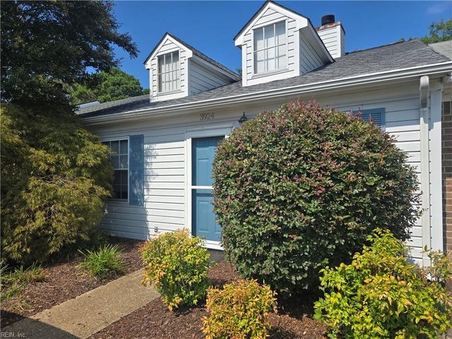3924 Roebling LN, Virginia Beach, VA 23452