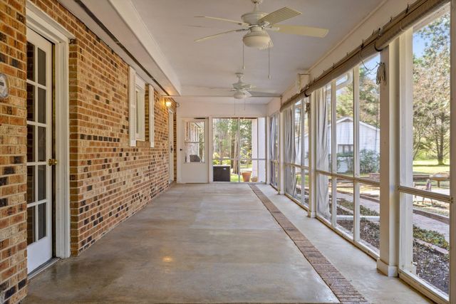 9113 Edgewater Road, Chattanooga, TN 37416