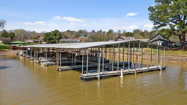 9113 Edgewater Road, Chattanooga, TN 37416