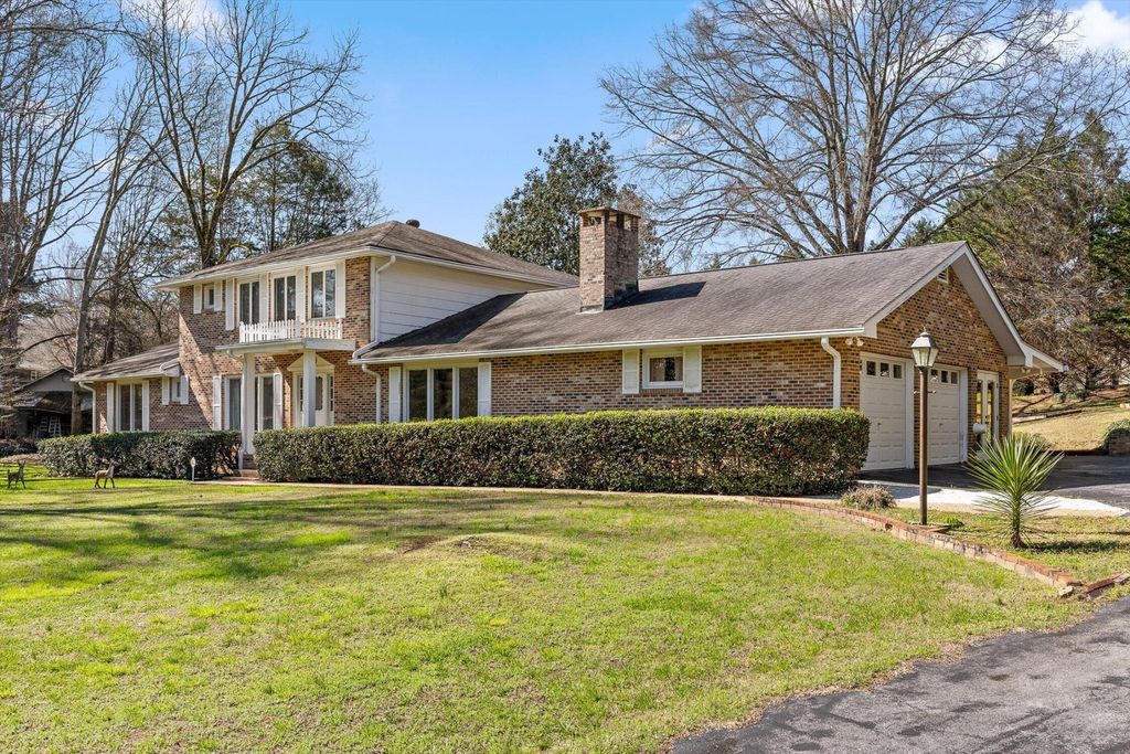 9113 Edgewater Road, Chattanooga, TN 37416