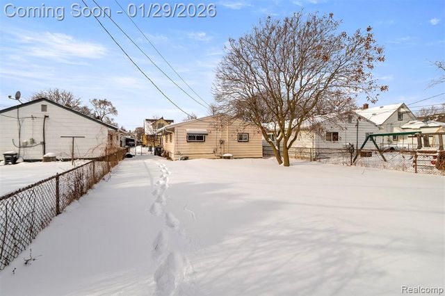 19238 Harlow Street, Melvindale, MI 48122