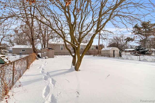 19238 Harlow Street, Melvindale, MI 48122