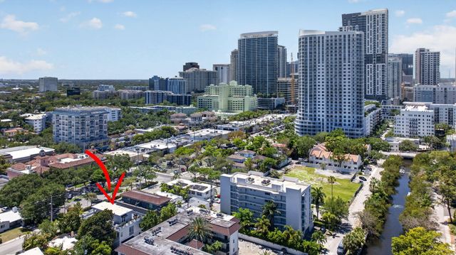915 SE 2nd Court, Fort Lauderdale, FL 33301