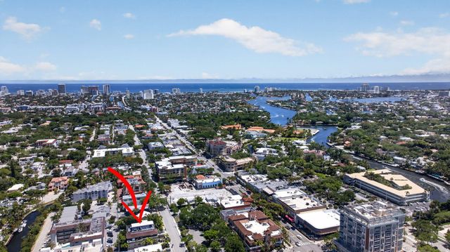 915 SE 2nd Court, Fort Lauderdale, FL 33301