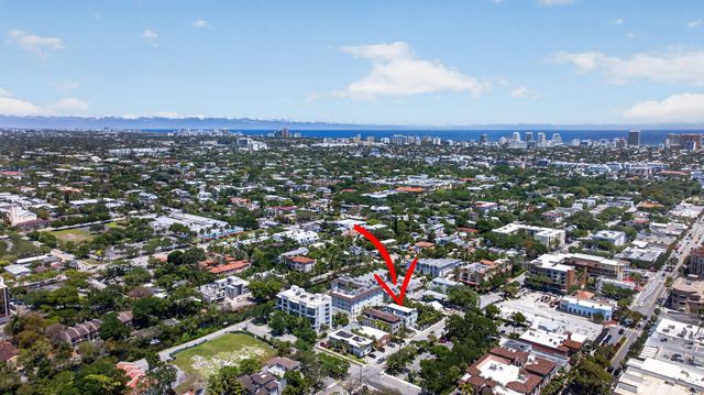 915 SE 2nd Court, Fort Lauderdale, FL 33301