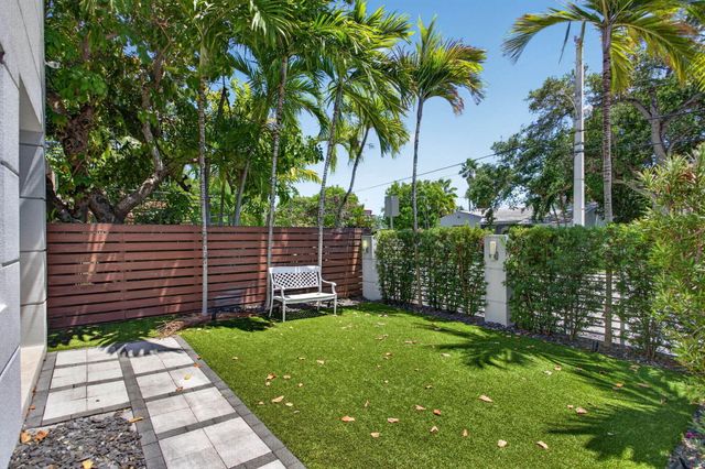 915 SE 2nd Court, Fort Lauderdale, FL 33301