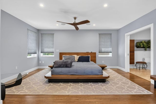 915 SE 2nd Court, Fort Lauderdale, FL 33301