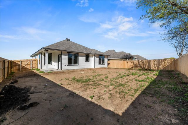 119 Adaline Bend, Mcgregor, TX 76657