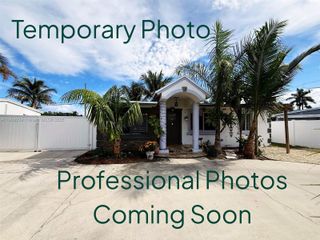 2574 NE 14th Ter, Pompano Beach, FL 33064