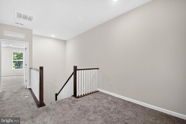 1103 GREENWICH DR, Princeton Junction, NJ 08550