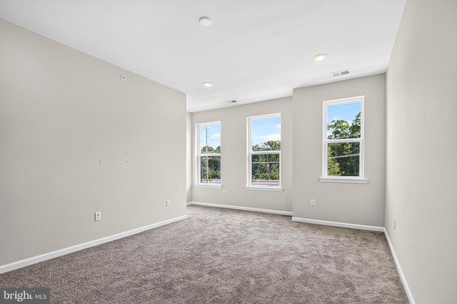 1103 GREENWICH DR, Princeton Junction, NJ 08550
