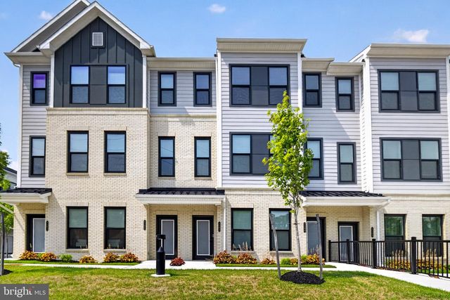 1103 GREENWICH DR, Princeton Junction, NJ 08550