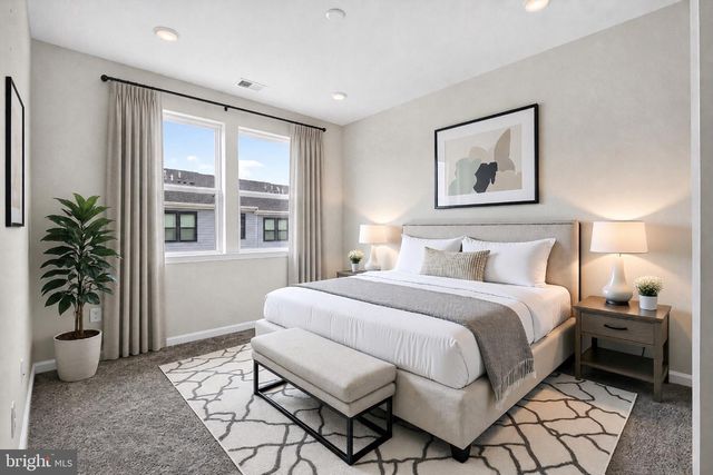 1103 GREENWICH DR, Princeton Junction, NJ 08550