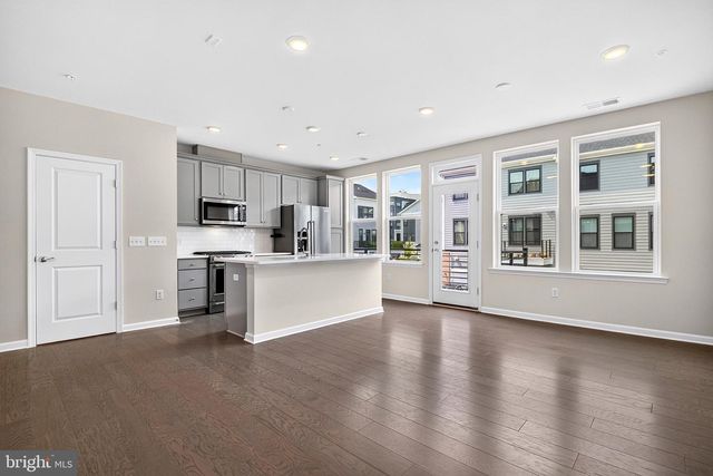 1103 GREENWICH DR, Princeton Junction, NJ 08550