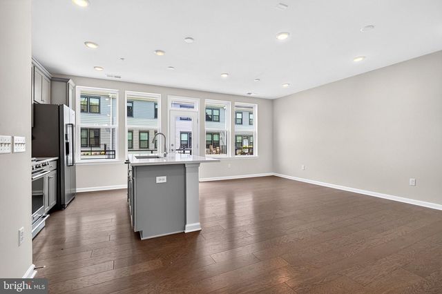 1103 GREENWICH DR, Princeton Junction, NJ 08550